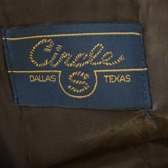 Elegant Two-Tone Men's Blazer - Picture 7 of 9